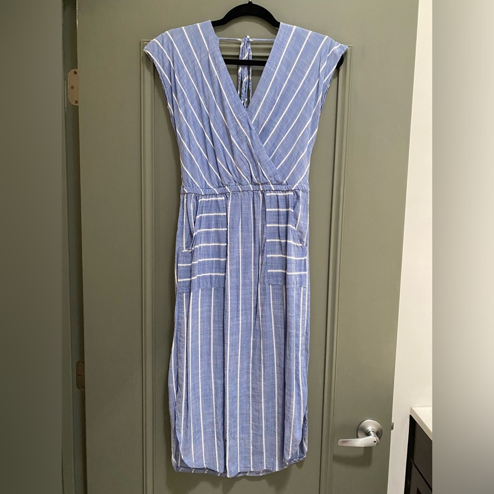 Universal Thread Blue and White Striped Dress, Size M